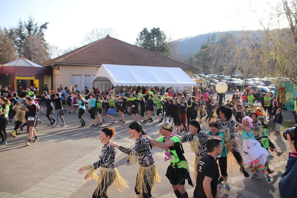 La foule des participants au cross de Champagnier